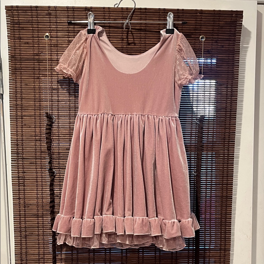 Elegant Pink Kids Formal Dress with Ruffle Details